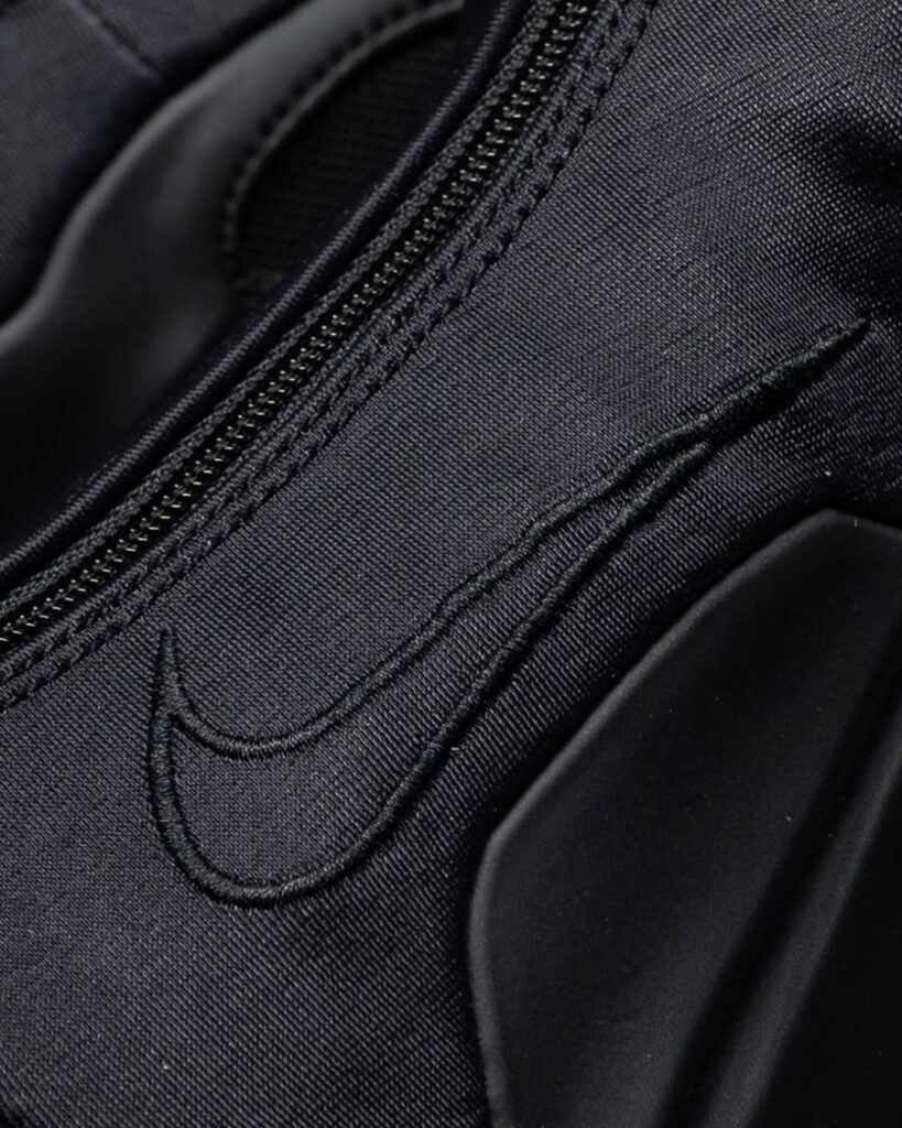 Nike Air Flightposite One "Triple Black" Release Date