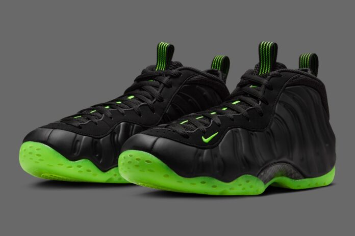 Nike Air Foamposite One Black Volt HF2902-001 8 Nike Air Foamposite One "Black/Volt" Release Date