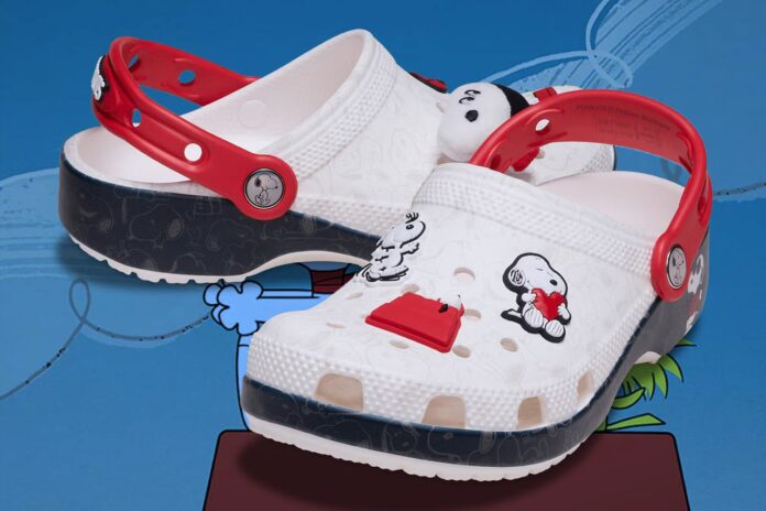 Peanuts x Crocs Classic Clog Snoopy 211125-90H Peanuts x Crocs Classic Clog "Snoopy" Release Date