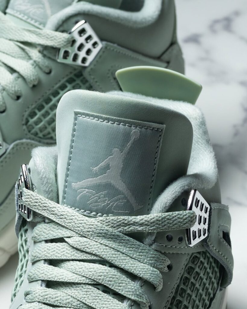 WMNS Air Jordan 4 "Seafoam" Release Date