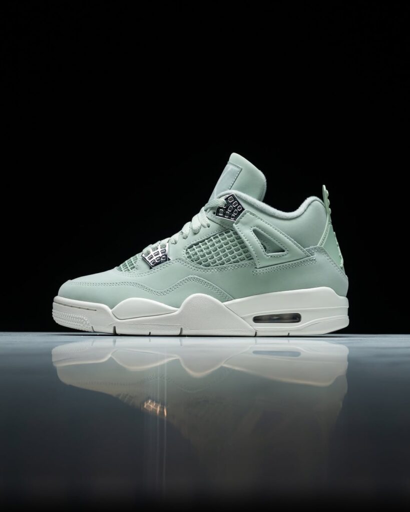 WMNS Air Jordan 4 "Seafoam" Release Date